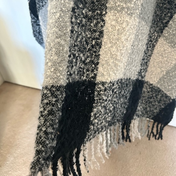 balance collection cozy wrap - Picture 7 of 8